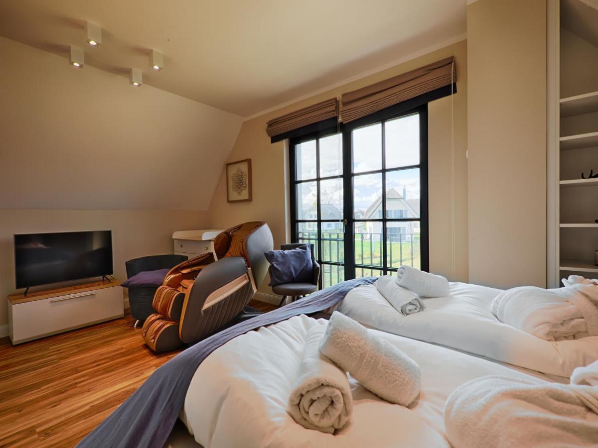 Reetland Am Meer - Premium Reetdachvilla Mit 3 Schlafzimmern, Sauna, Kamin Und Massagesessel F05 Dranske Extérieur photo